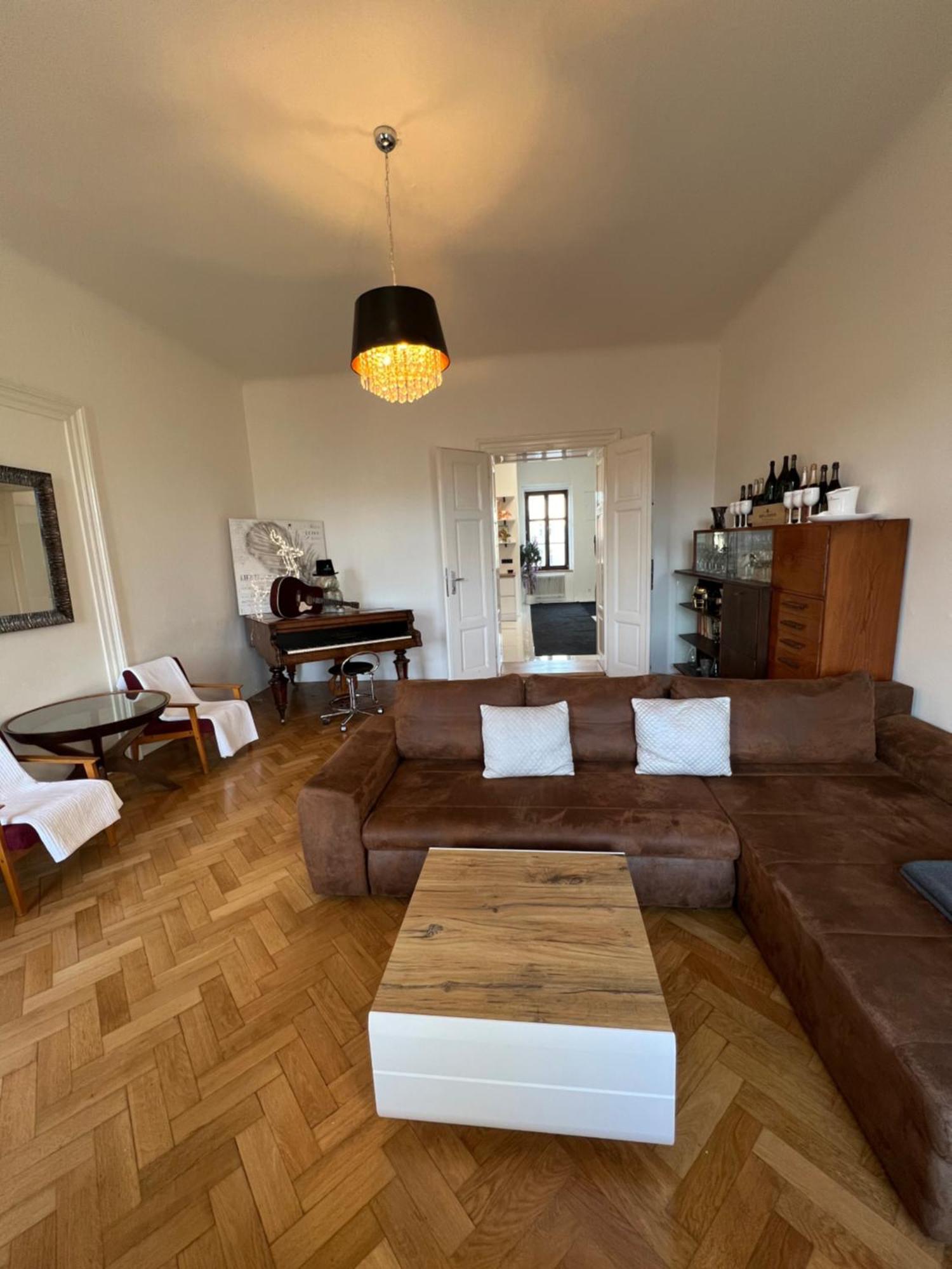 Wenceslas Square Apartment 150 M2 Praga Exterior foto